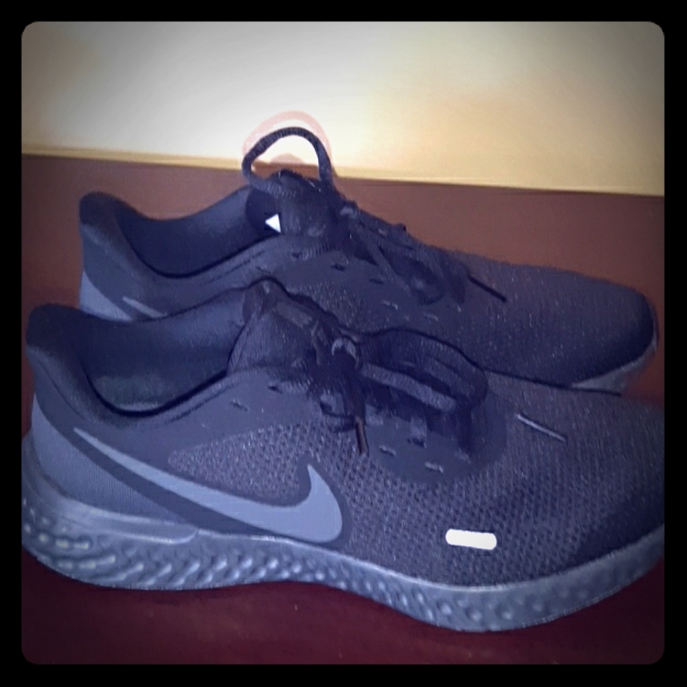Black Nikes